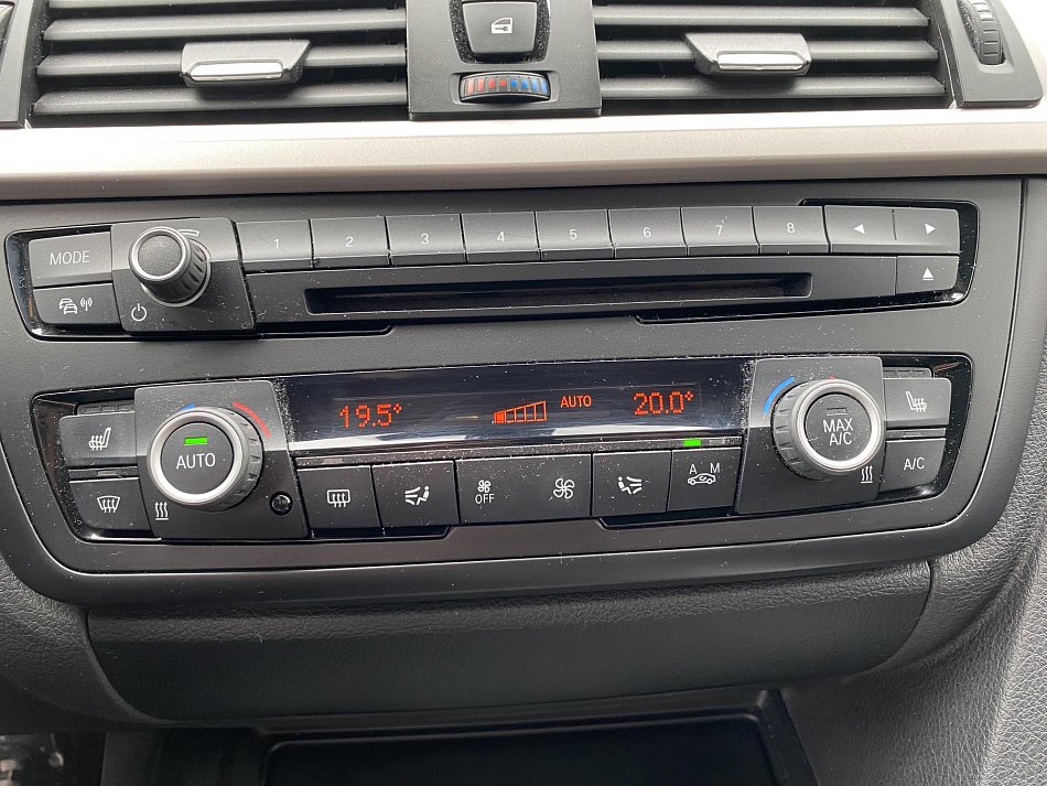 BMW Řada 3 2.0d  318d