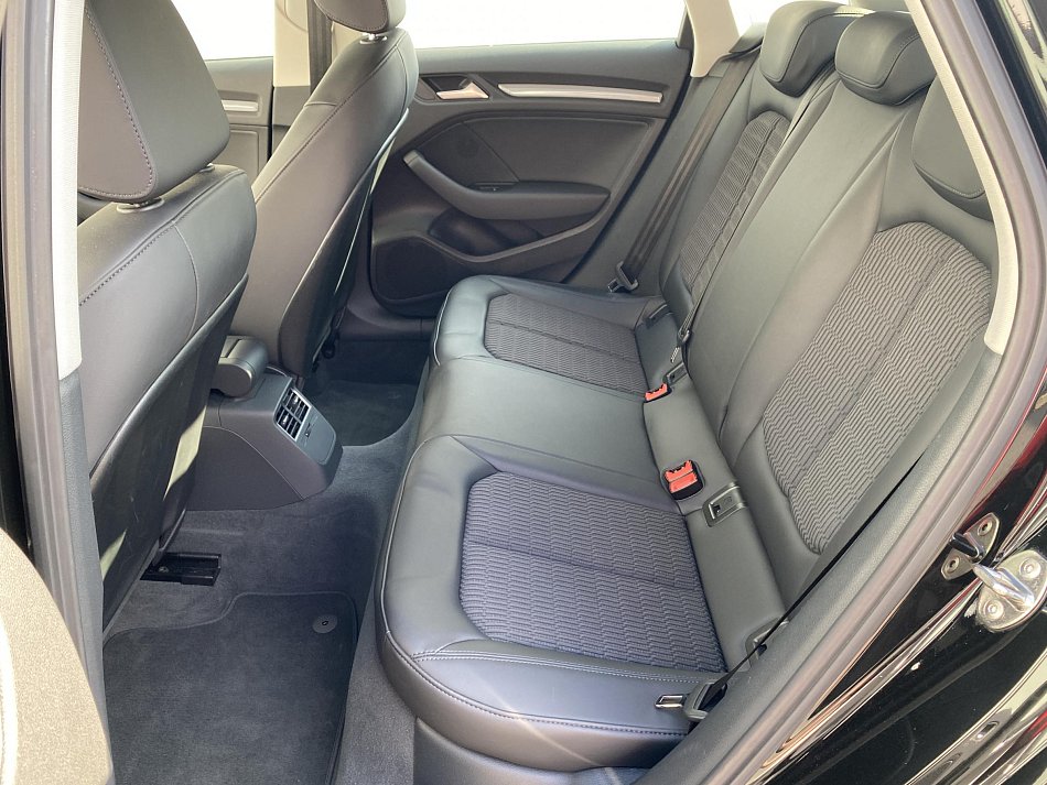 Audi A3 1.6 TDi  Sportback