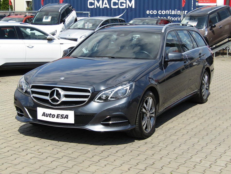 Mercedes-Benz Třída E 2.2 CDi Avantgarde E220