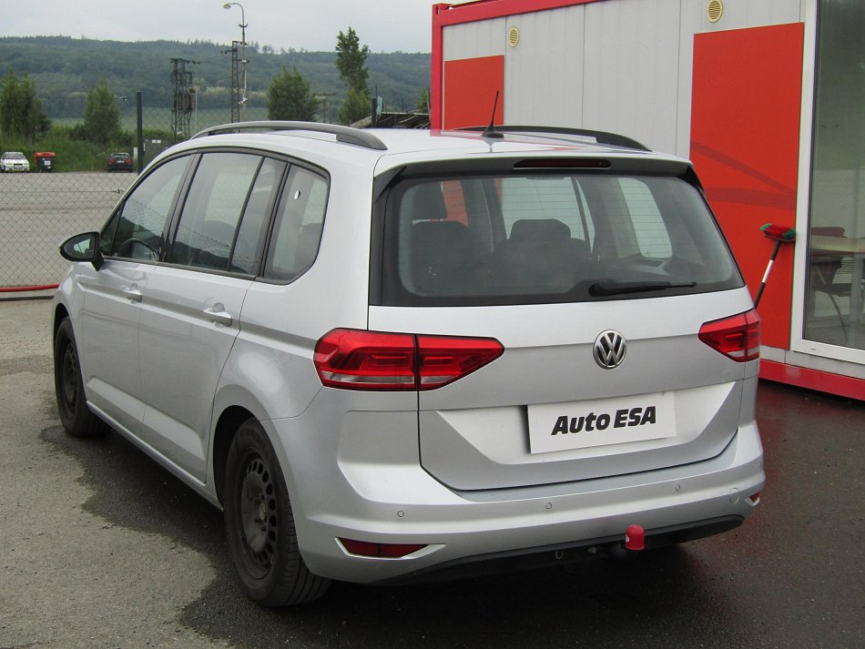 Volkswagen Touran 1.6 TDi 