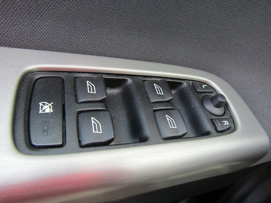 Volvo V50 1.6D 