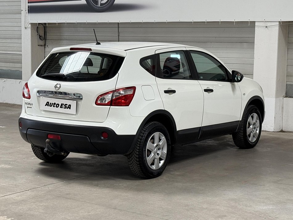 Nissan Qashqai 1.6i 