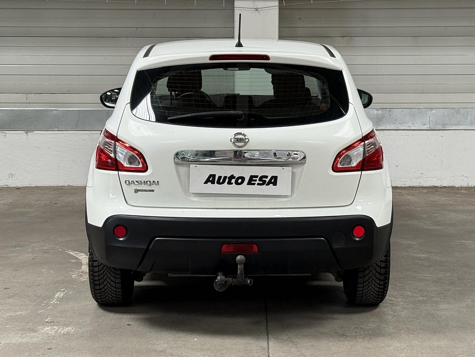 Nissan Qashqai 1.6i 