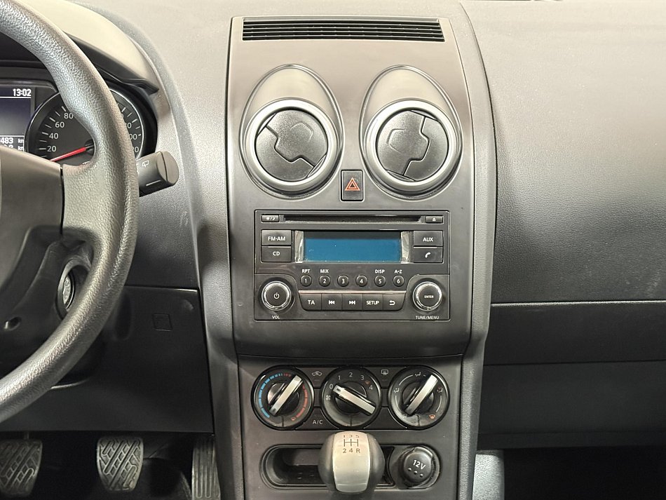 Nissan Qashqai 1.6i 