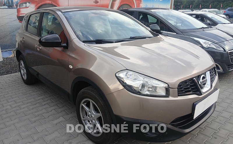 Nissan Qashqai 1.6i 