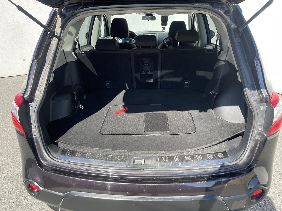 Nissan Qashqai 1.6 