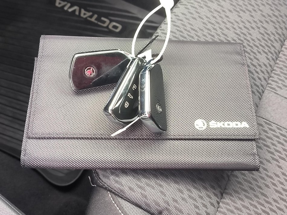 Škoda Octavia IV 1.5 TSi Style