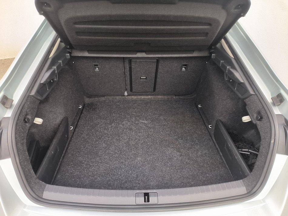 Škoda Octavia IV 1.5 TSi Style