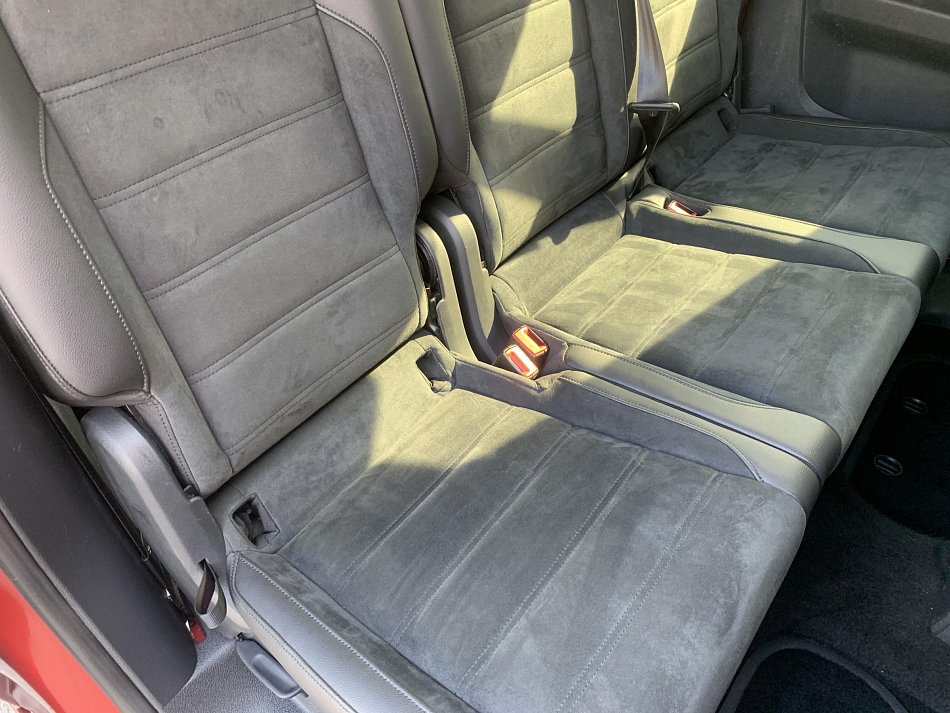 Volkswagen Caddy 2.0TDi Highline 4x4 MAXi 7míst