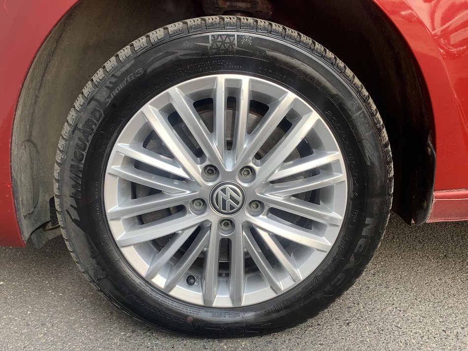 Volkswagen Caddy 2.0TDi Highline 4x4 MAXi 7míst
