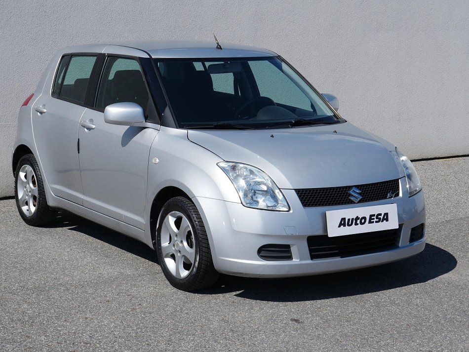Suzuki Swift 1.3i 