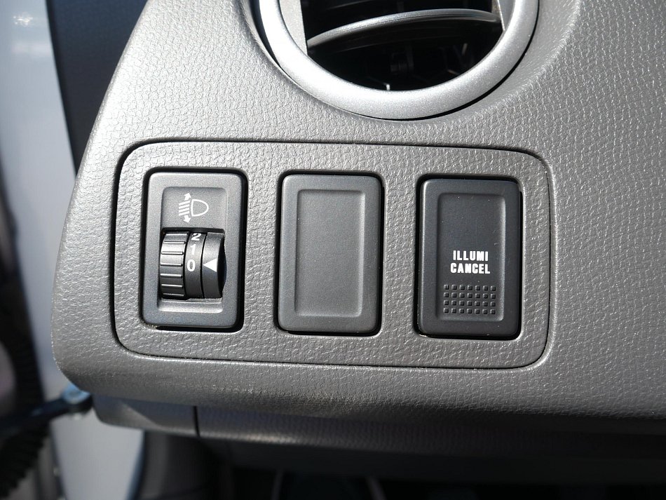 Suzuki Swift 1.3i 