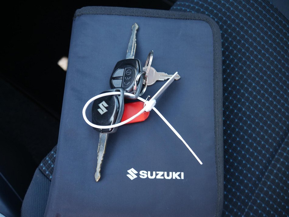 Suzuki Swift 1.3i 