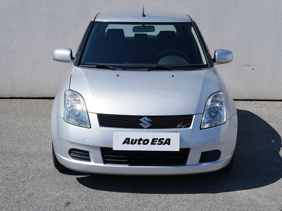 Suzuki Swift 1.3i 