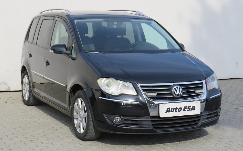 Volkswagen Touran 2.0 TDi Highline