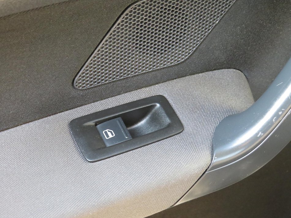 Volkswagen Touran 2.0 TDi Highline