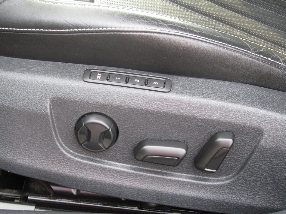 Škoda Superb III 2.0 TDi L&K