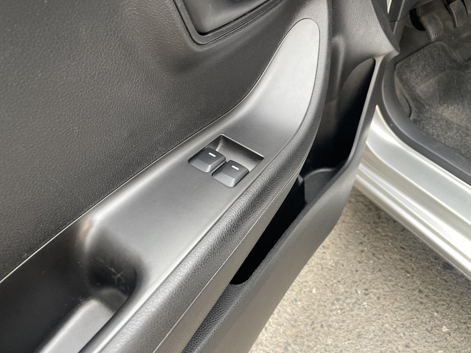 Kia Picanto 1.0i 