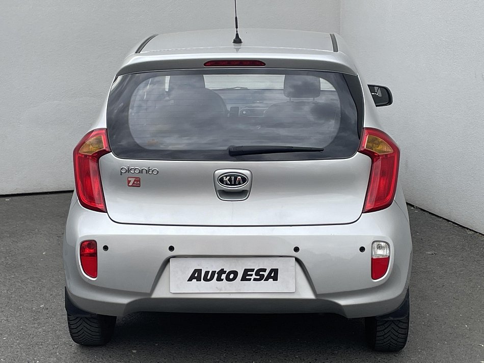 Kia Picanto 1.0i 