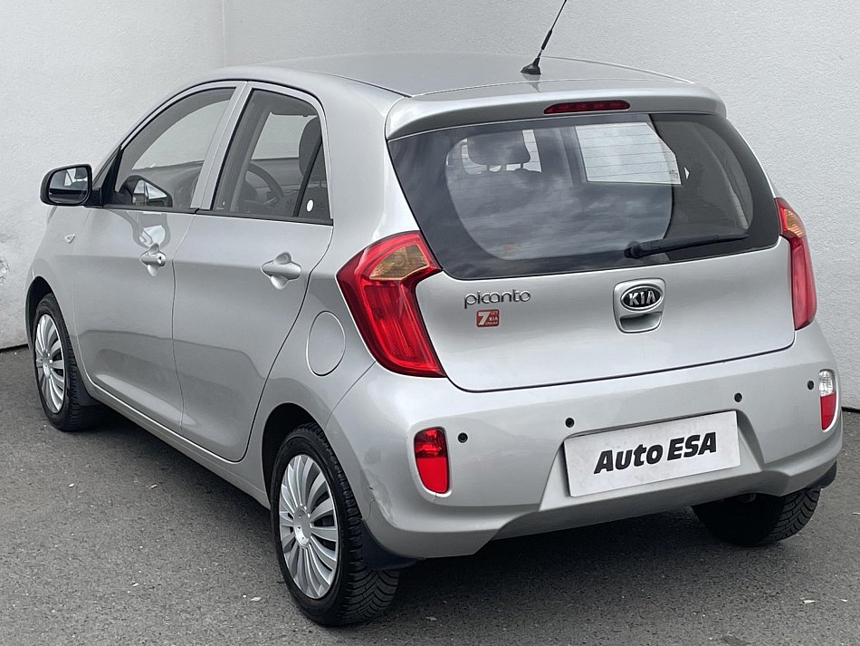 Kia Picanto 1.0i 