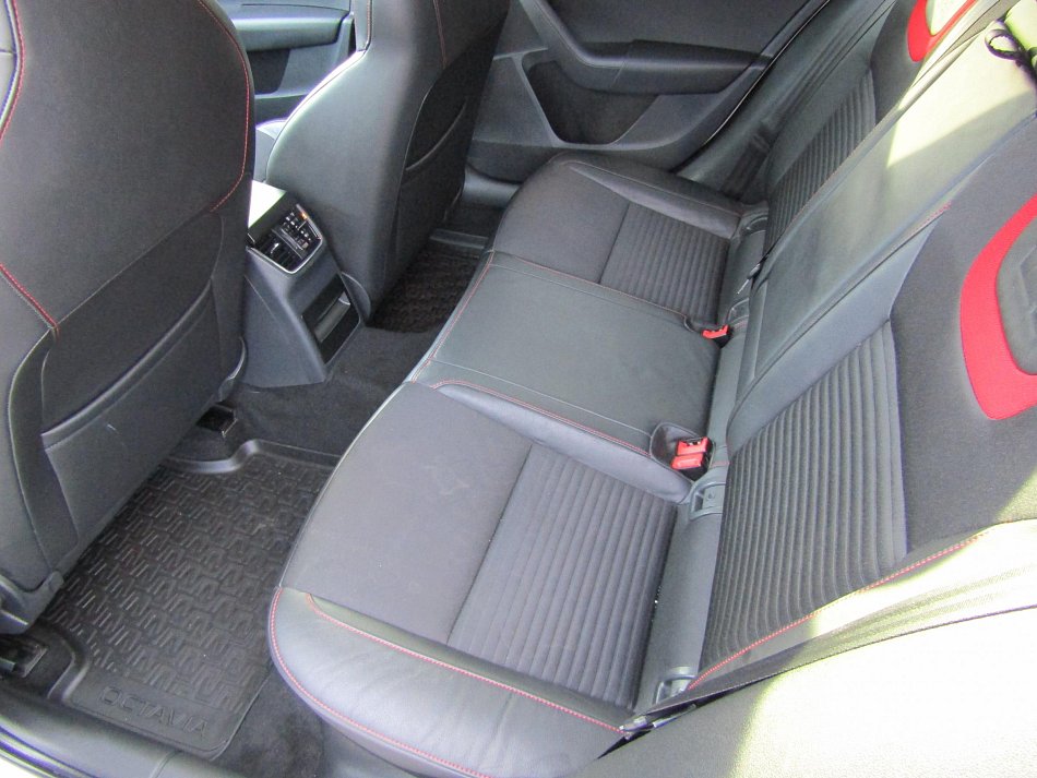 Škoda Octavia III 2.0TDi 