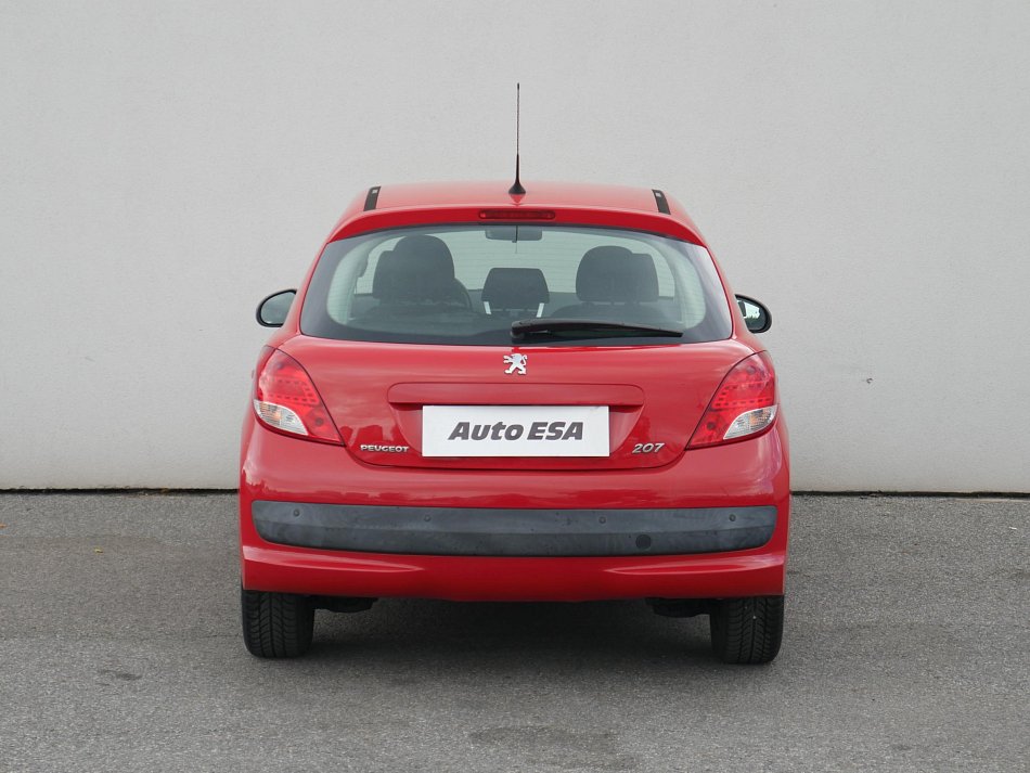Peugeot 207 1.4i 