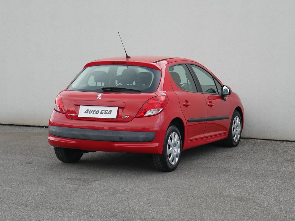 Peugeot 207 1.4i 