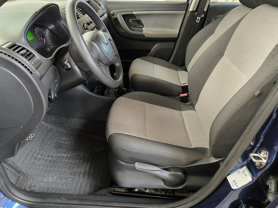 Škoda Fabia II 1.4 16V Ambiente