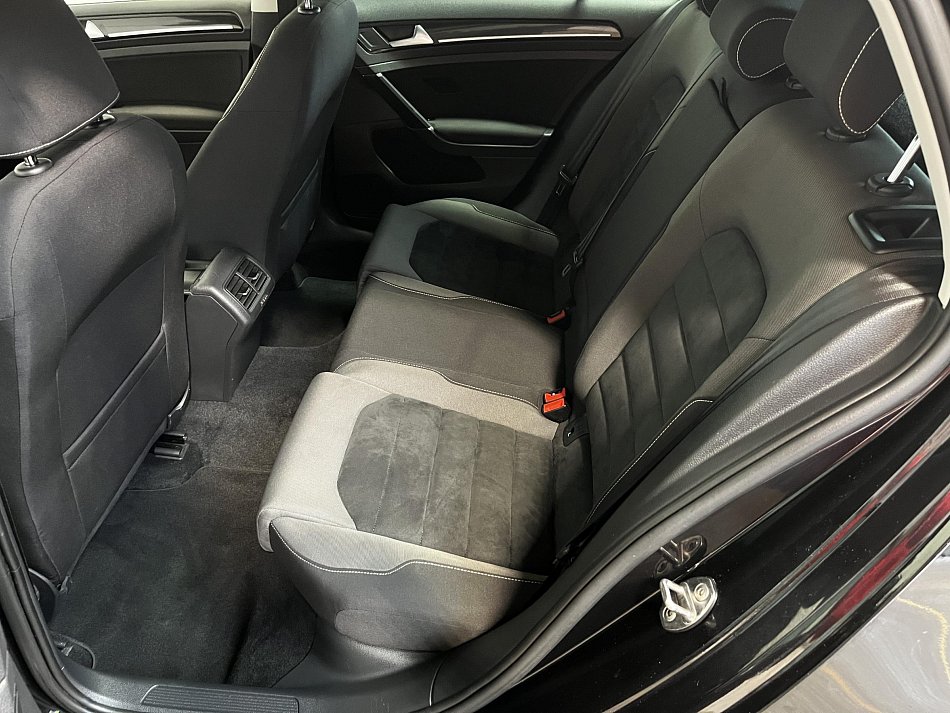 Volkswagen Golf 1.4 TSi Highline