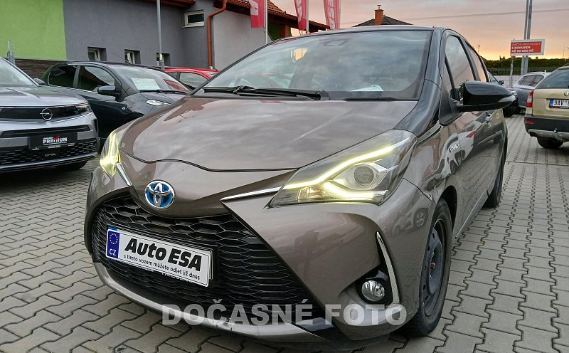 Toyota Yaris 1.5 Hybrid 