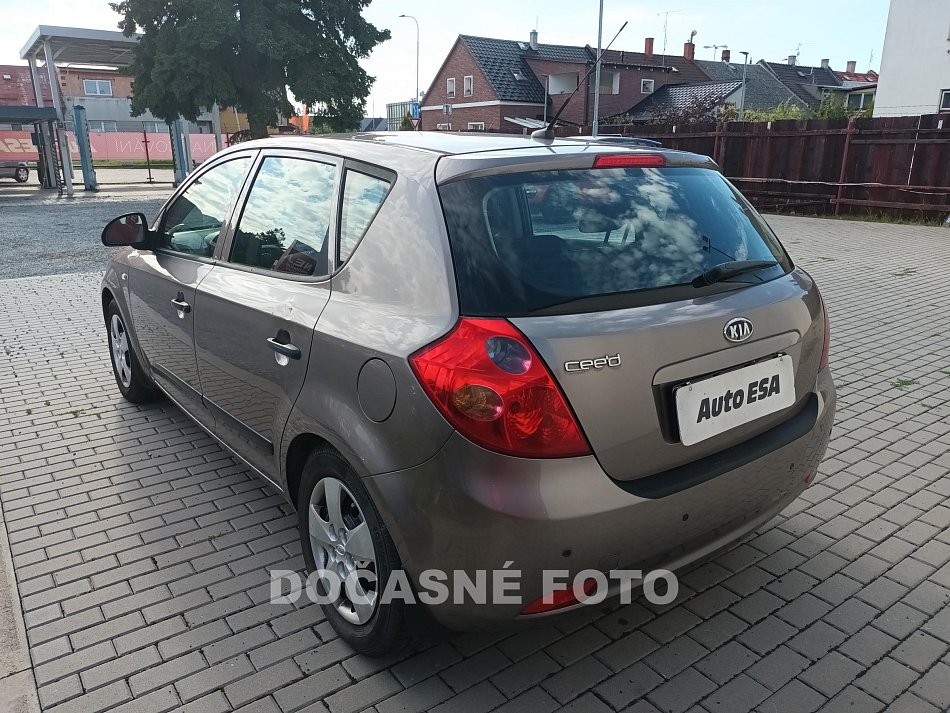 Kia Ceed 1.4 16V 
