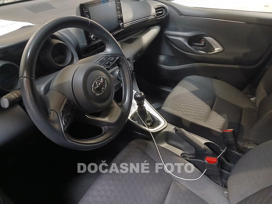 Toyota Yaris 1.5i 