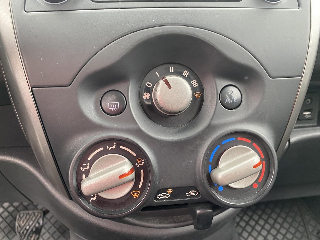 Nissan Micra 1.2i 
