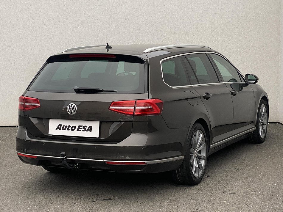 Volkswagen Passat 2.0 TDi Highline