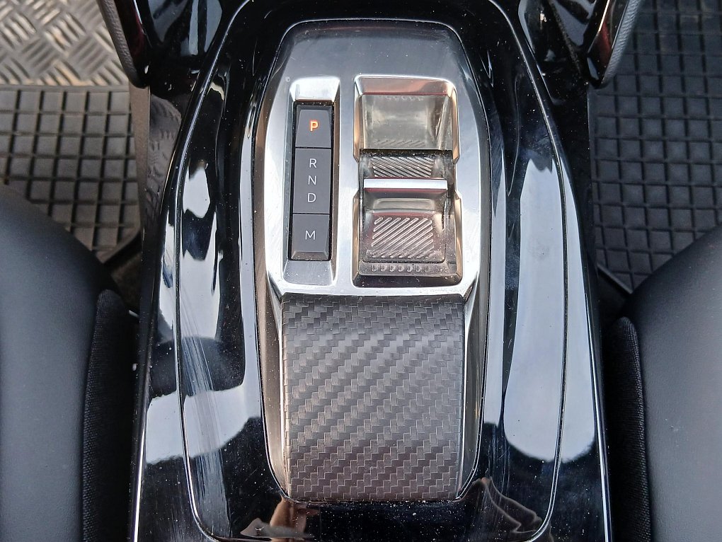 Peugeot 2008 1.2 PT Allure