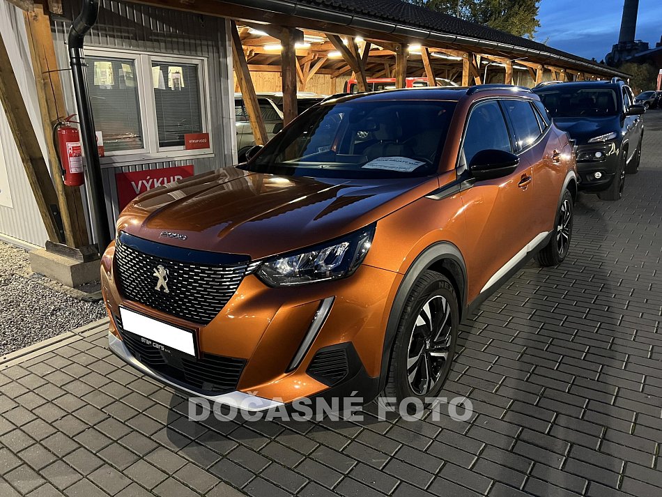 Peugeot 2008 1.2 PT Allure