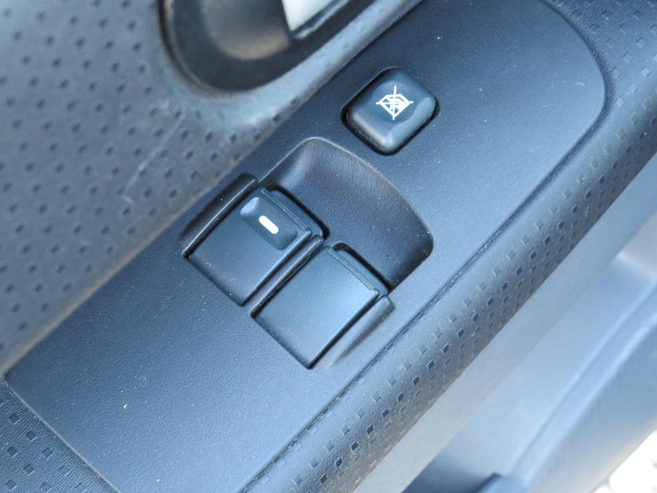 Mitsubishi Colt 1.3i 