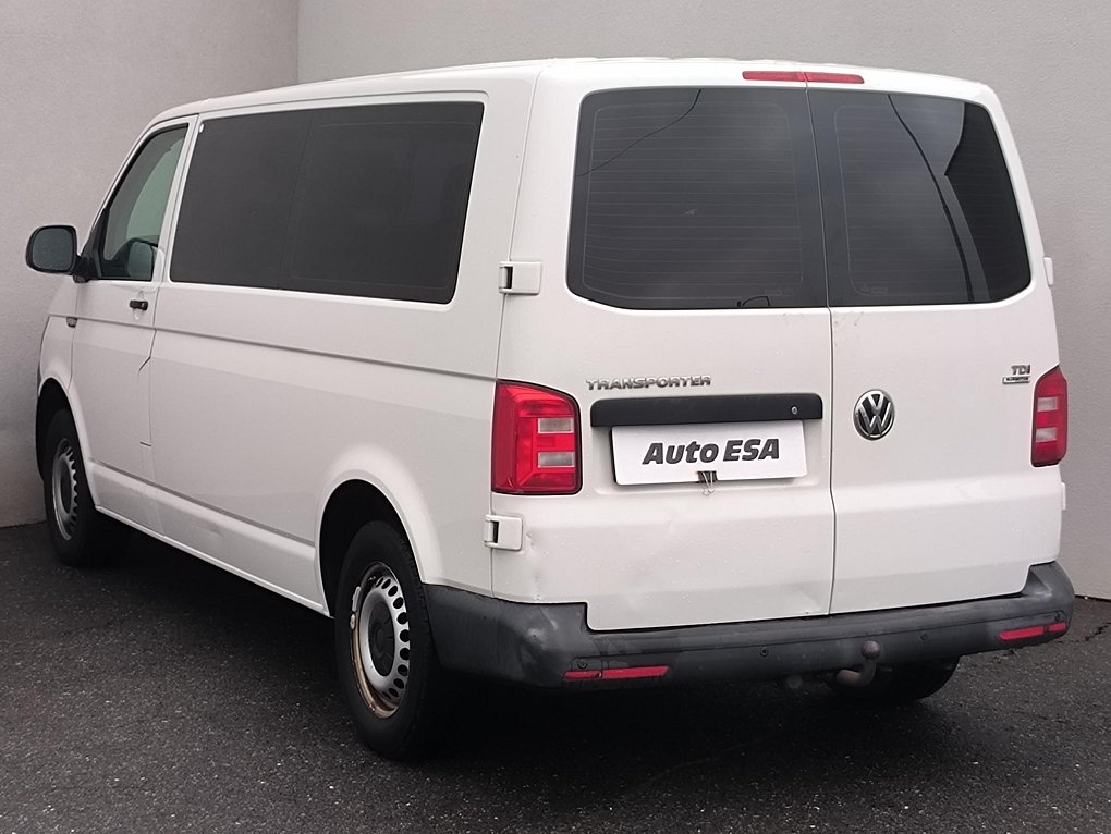 Volkswagen Transporter 2.0TDi  T6 L2 9míst