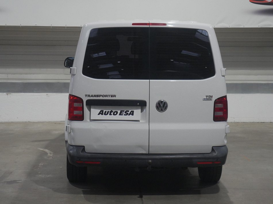 Volkswagen Transporter 2.0TDi  T6 L2 9míst