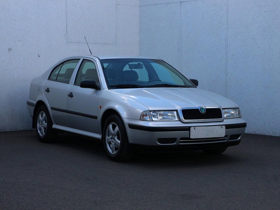 Škoda Octavia 1.8 20V 
