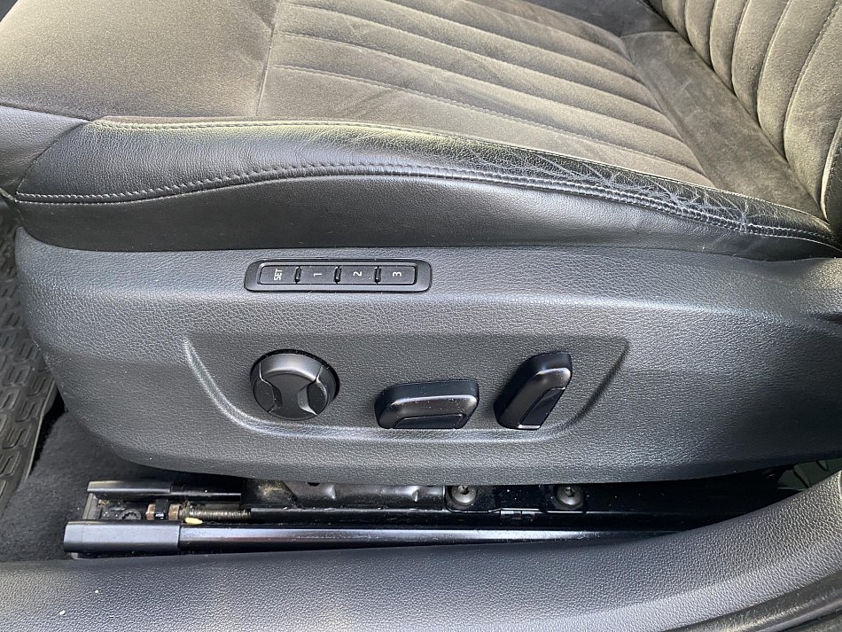 Škoda Superb III 2.0 TDi Style