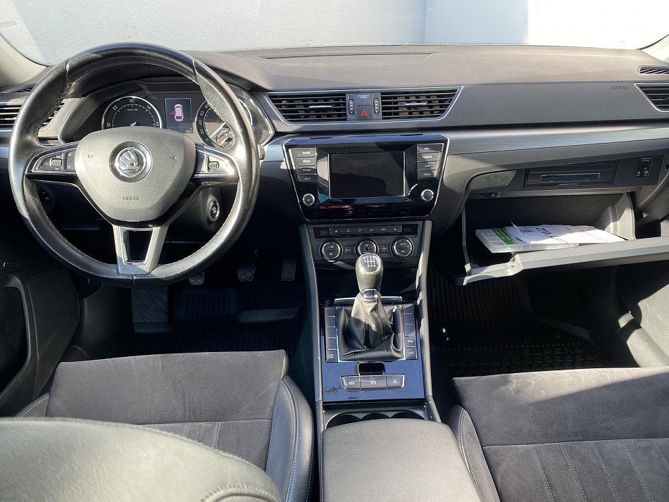 Škoda Superb III 2.0 TDi Style