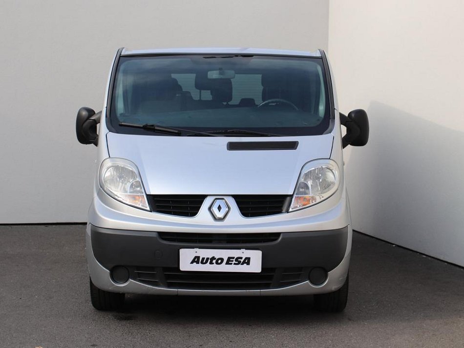 Renault Trafic 2.0dCi  6míst