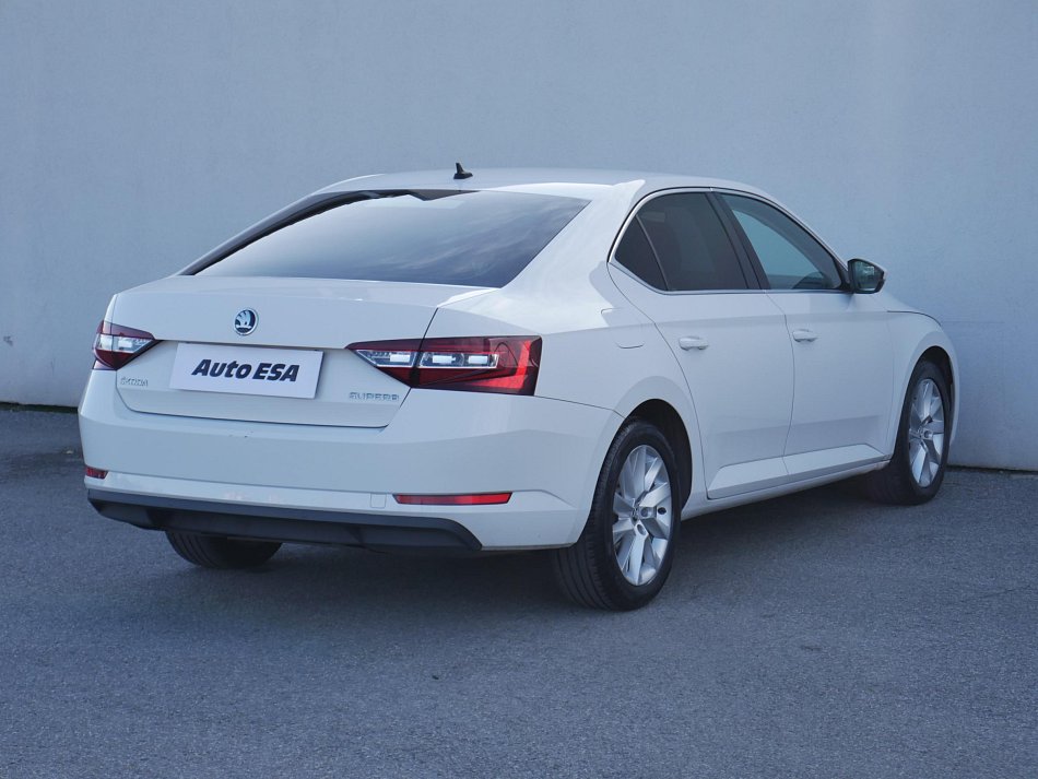 Škoda Superb III 2.0TDI Ambition