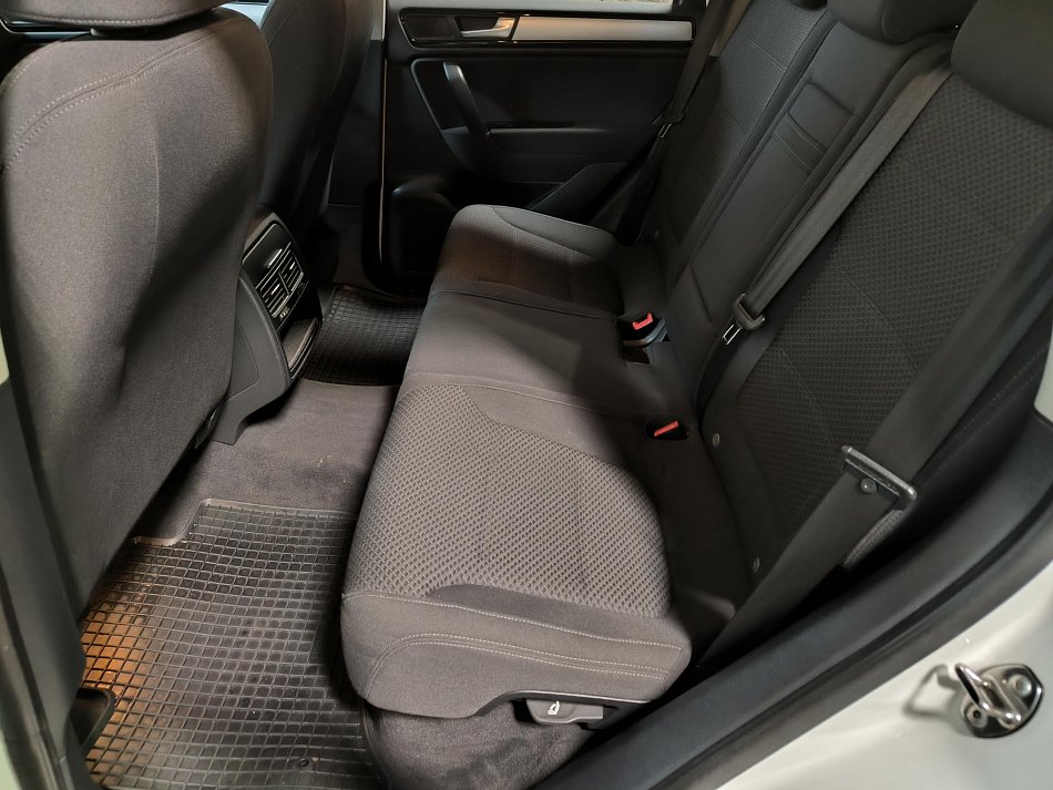 Volkswagen Touareg 3.0TDi  4Motion