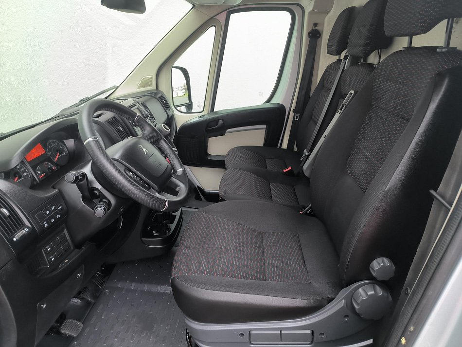 Peugeot Boxer 2.0HDi  L3H2