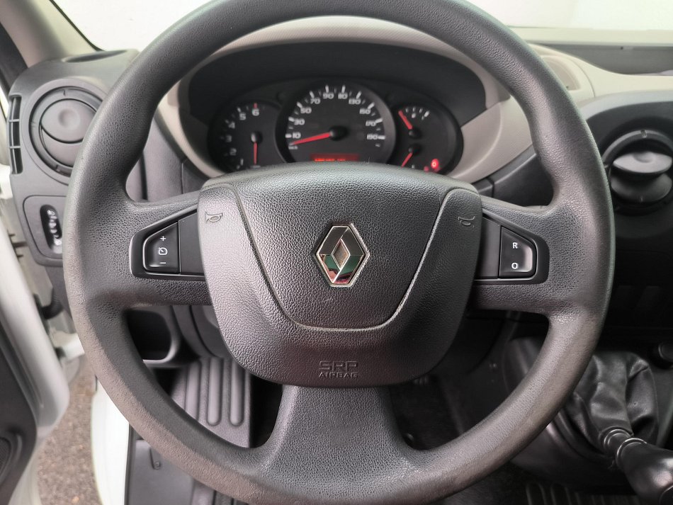 Renault Master 2.3dCi  L1H1 5míst