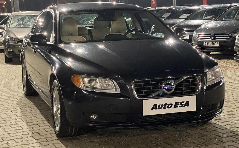 Volvo S80 2.4 D5 Momentum AWD