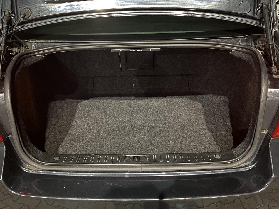 Volvo S80 2.4 D5 Momentum AWD