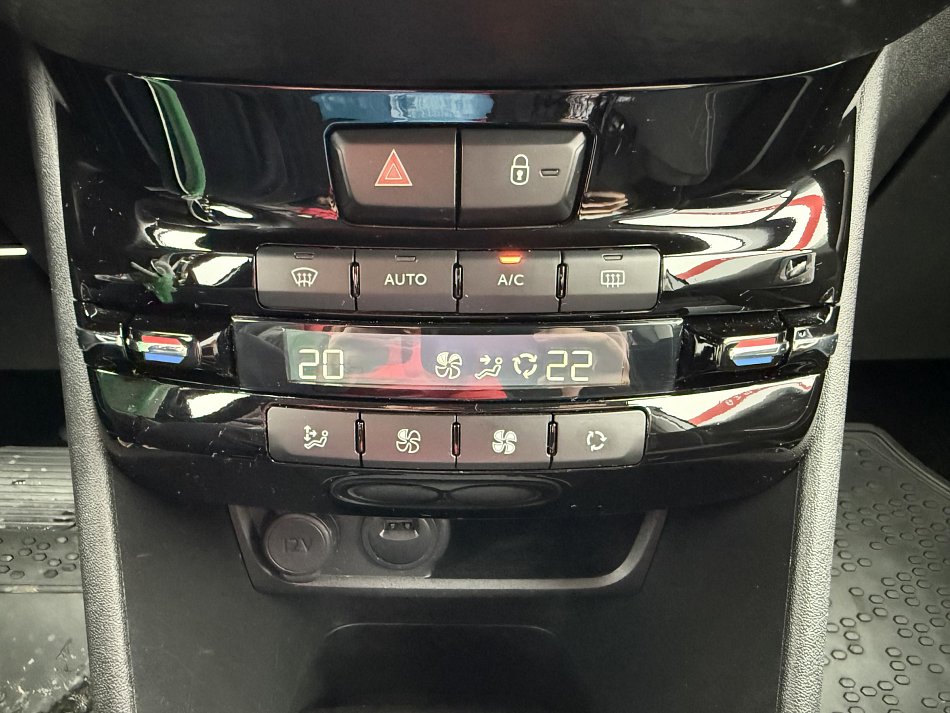 Peugeot 2008 1.2 PT Active